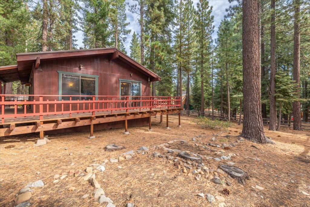 Cozy Pet-Friendly Cabin W Fenced-In Yard Close To Slopes Beach Town Carnelian Bay Eksteriør billede